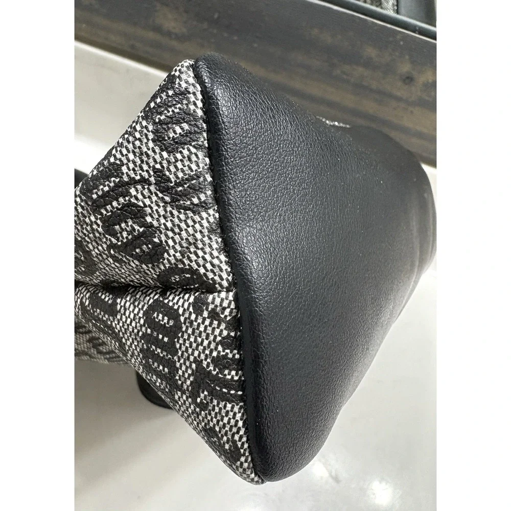 Juicy Couture Satchel‎ XBDY GOTHIC STATUS BLACK CRAZY FOR YOUR DOME